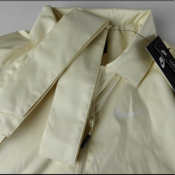 Nike Women’s Windrunner Sportswear Woven Trench Coat Jacket Loose Fit NWT - Picture 9 of 12